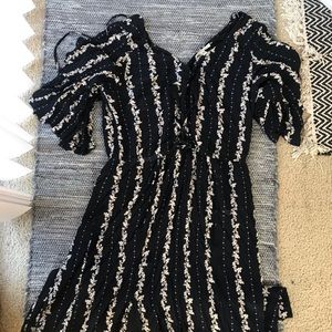 American Eagle bell sleeve maxi dress